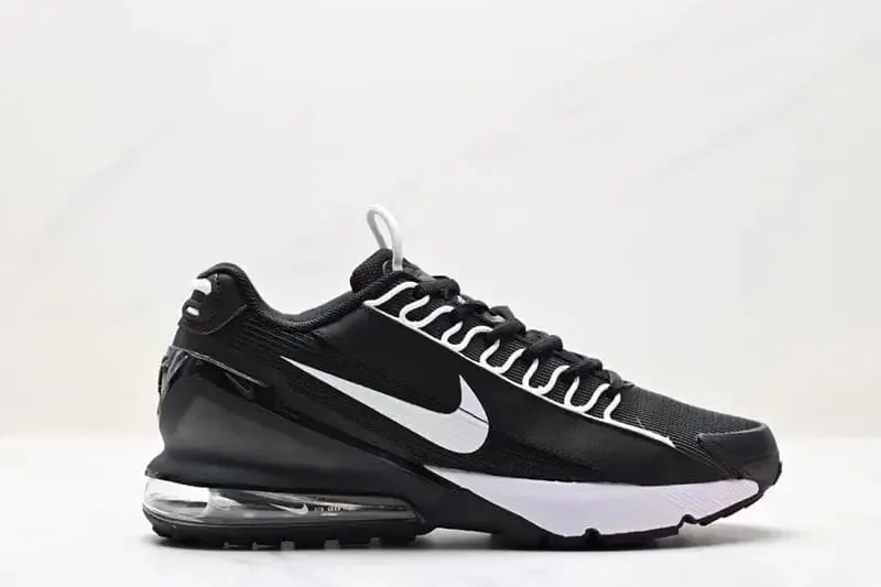 Blown Rubber Hotspots NIKE AIR MAX PULSE ROAM "Black/White"
