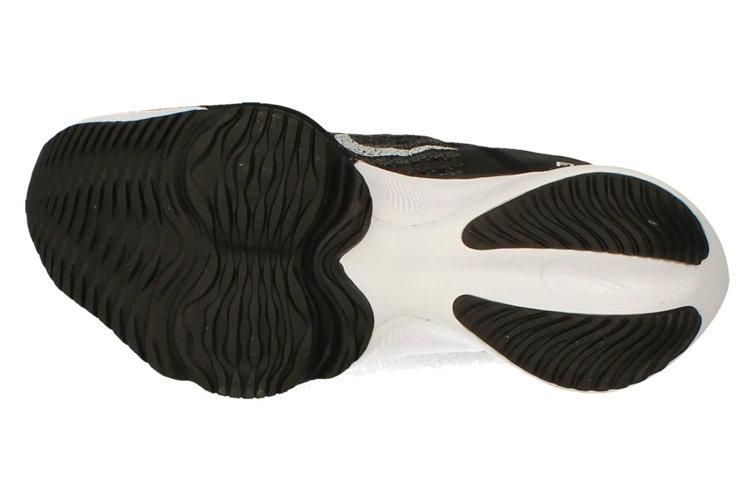 running shoes with traction pattern Nike Air Zoom Tempo Next% Flyease Mens Cv1889 005