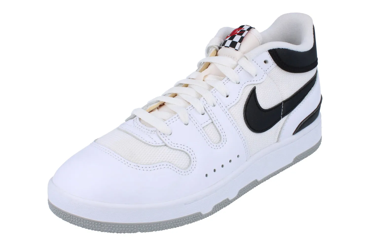 Nike Attack QS Sp Mens Trainers Fb8938  101 cushioning technology