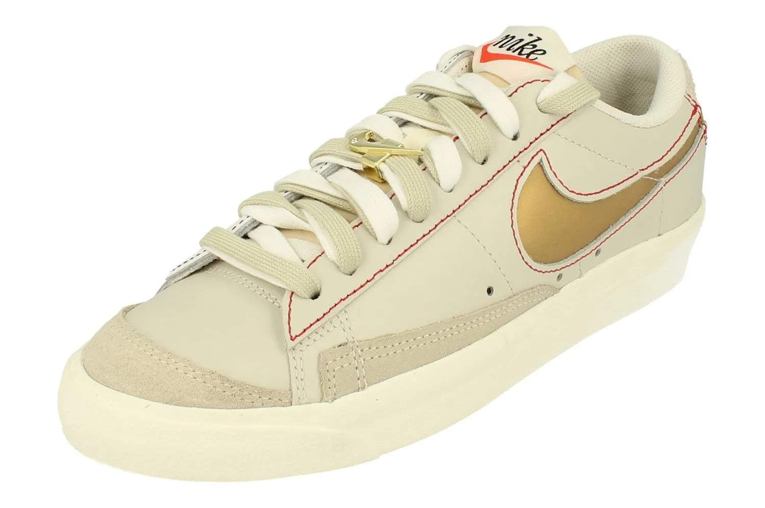 Padded Straps Nike Blazer Low 77 PRM Mens Trainers DH4370 002
