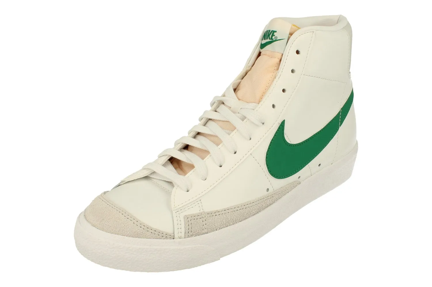 Nike Blazer Mid 77 VNTG Mens Trainers Bq6806 127 sports activities