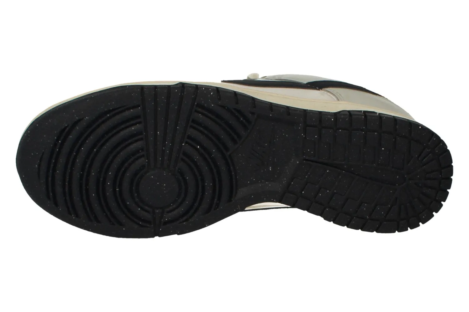 Nike Dunk Low NN Mens Trainers Hf4299 001 running on snow shoes Salomon Speedcross