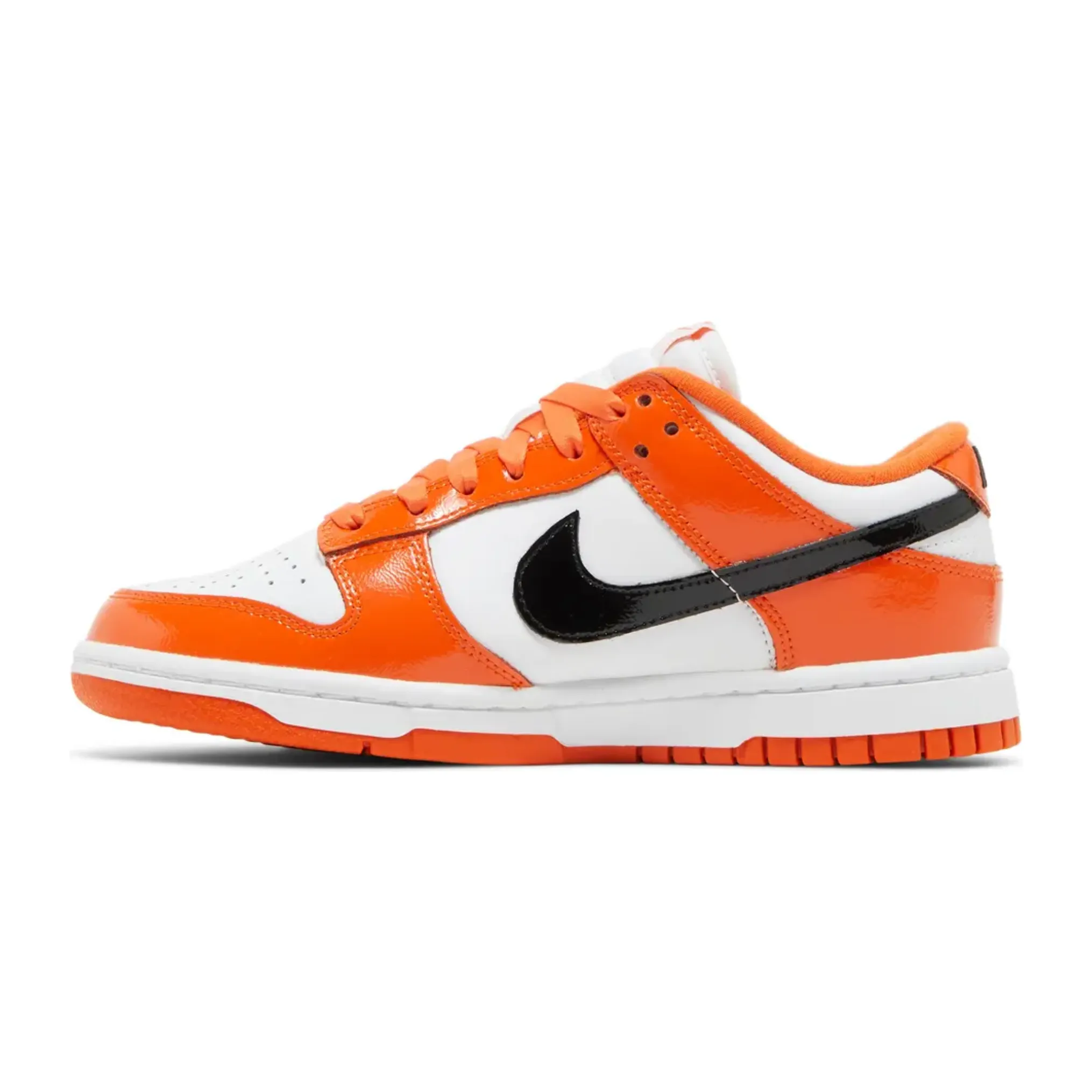 Nike Dunk Low Patent Halloween (W) All-around durability Outfit Blend