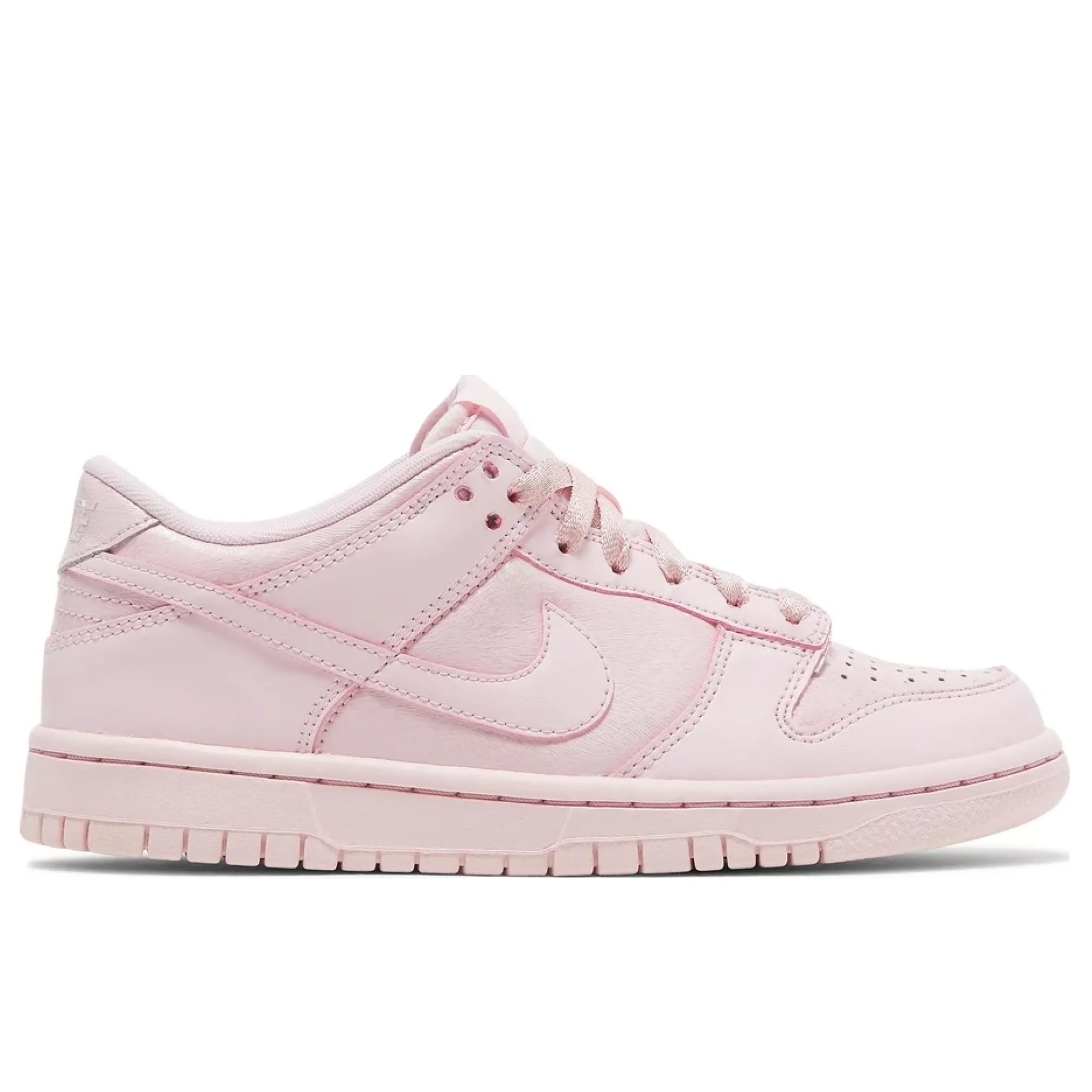 Fashion-forward materials Nike Dunk Low Prism Pink (2017/2022)