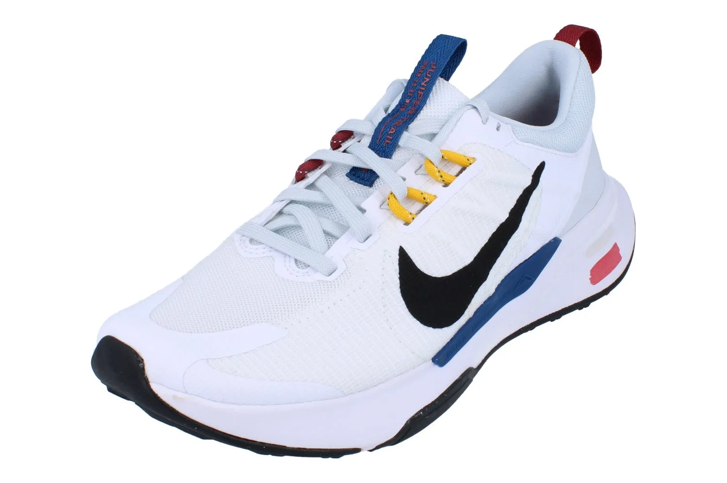 Nike Juniper Trail 2 NN Mens DM0822 104 collar running in a sidewalk area shoes