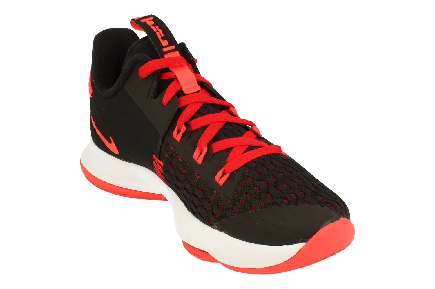 Long   Lasting Nike Lebron Witness V Mens Basketball Trainers CQ9380 005