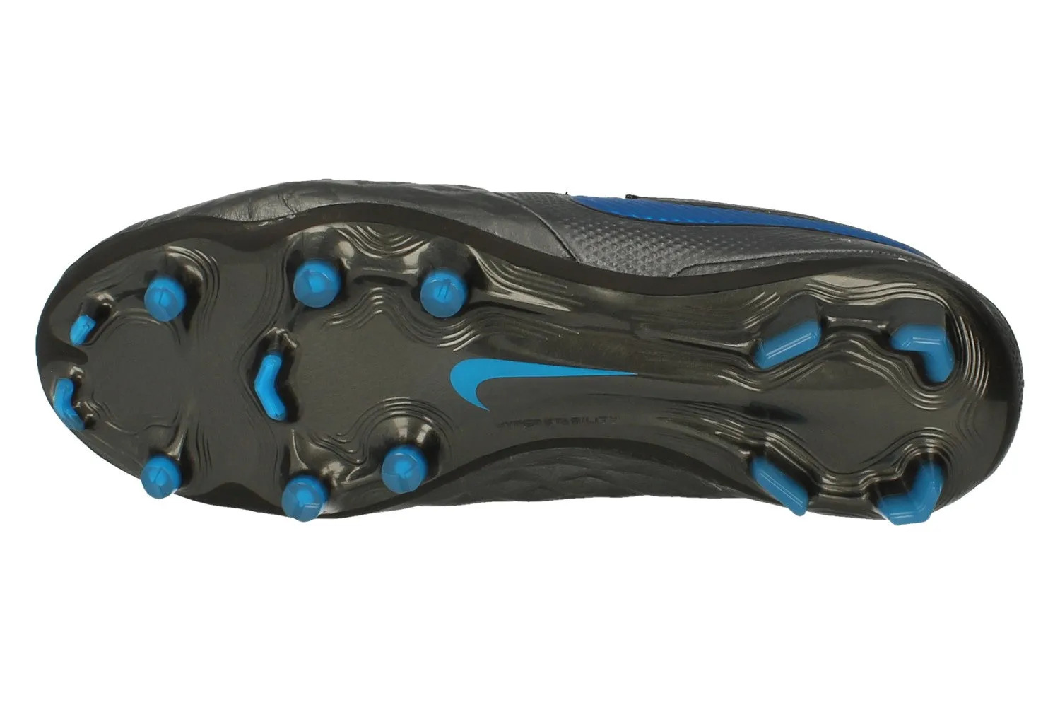 Shooting Practice Nike Legend 8 Elite FG Mens Football Boots AT5293 004