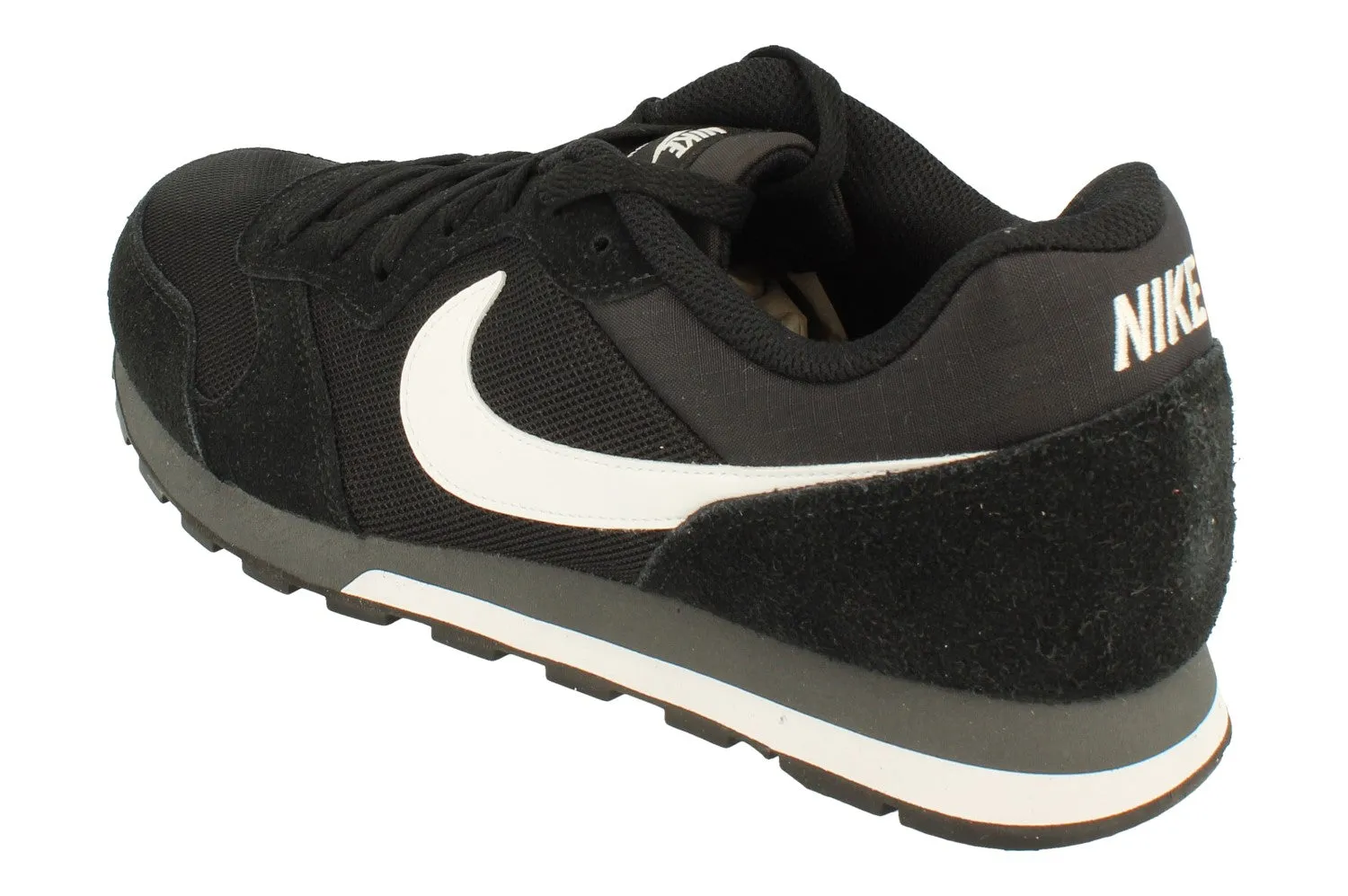 Nike Md Runner Mens Trainers 749794 010 running - posture summer running shoes
