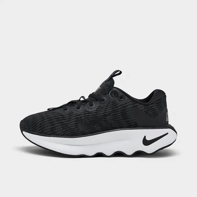Enhanced Durability NIKE MOTIVA black-white