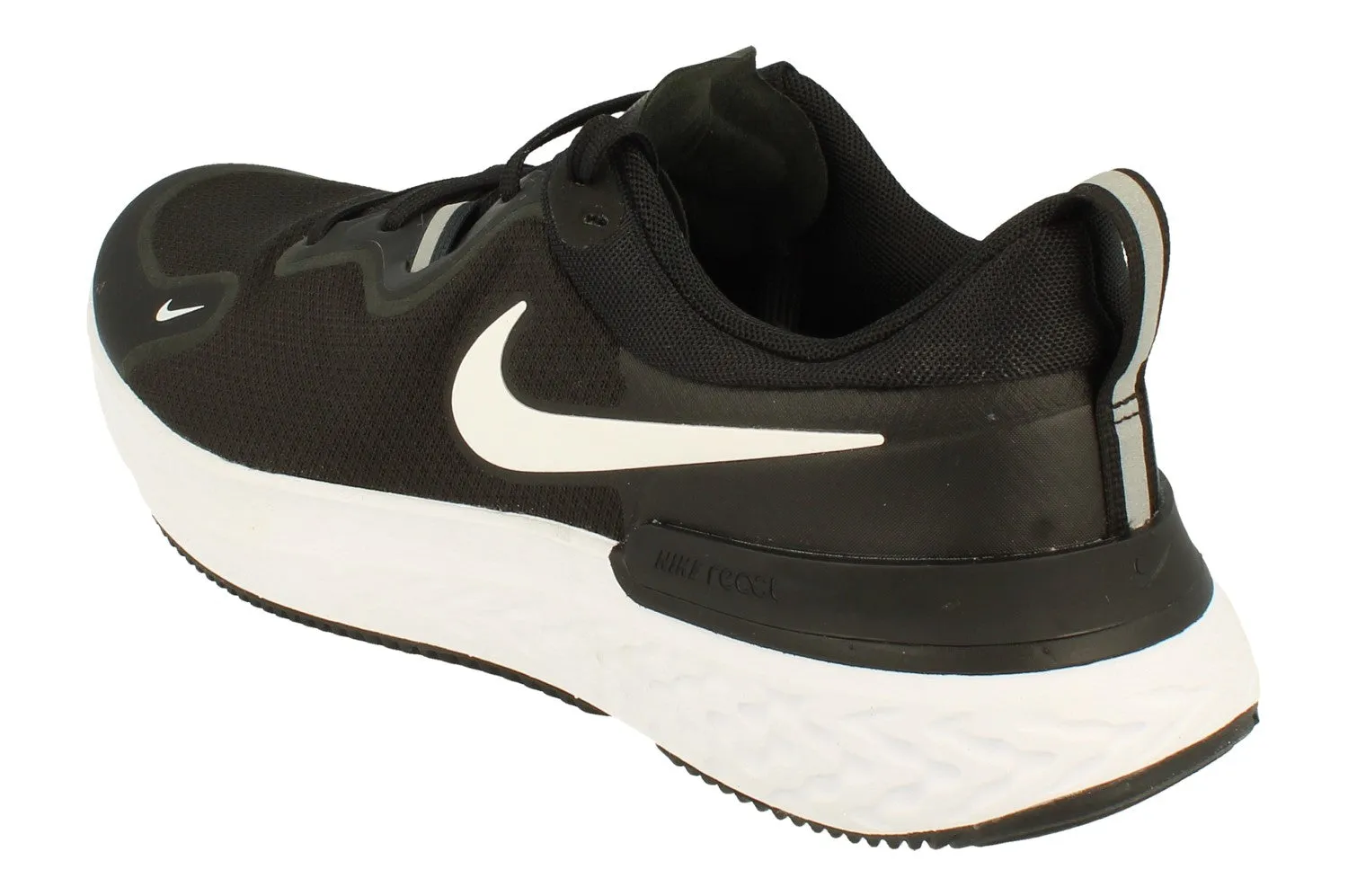 countryside running option Athletic Look Nike React Miler Mens CW1777 003