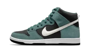 Low Profile Collar Padding Nike SB Dunk High Green Suede