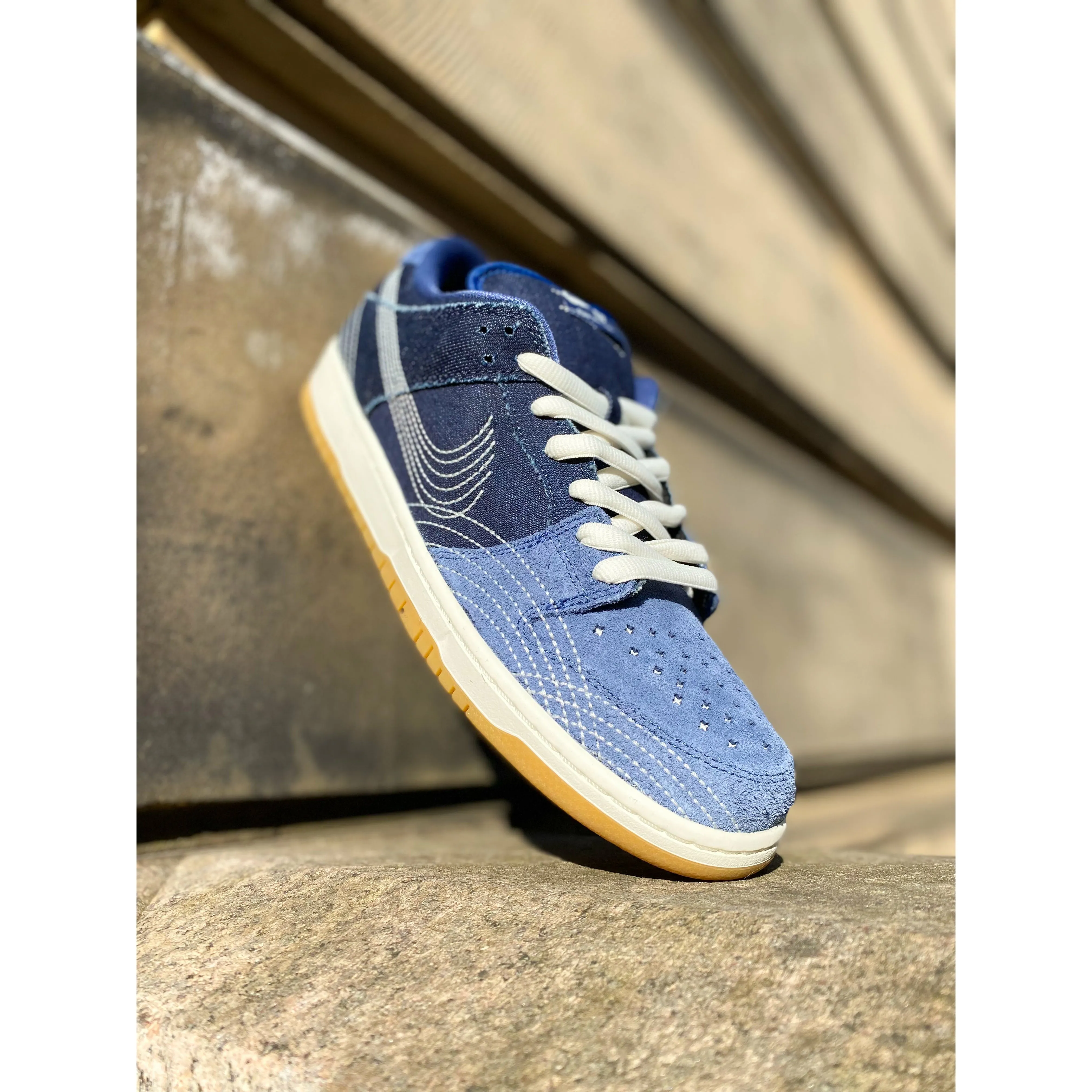 Neutral Support Frame Nike SB Dunk Low Denim Sashiko