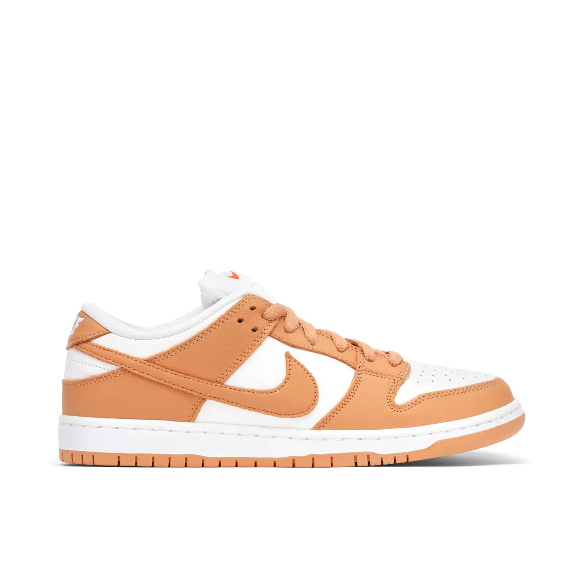 Nike SB Dunk Low Light Cognac Supportive touch Precision Edge Design