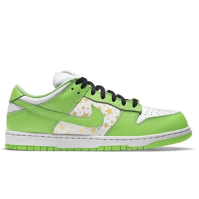 Comfortable Upper Material Nike SB Dunk Low Supreme Stars Mean Green (2021)