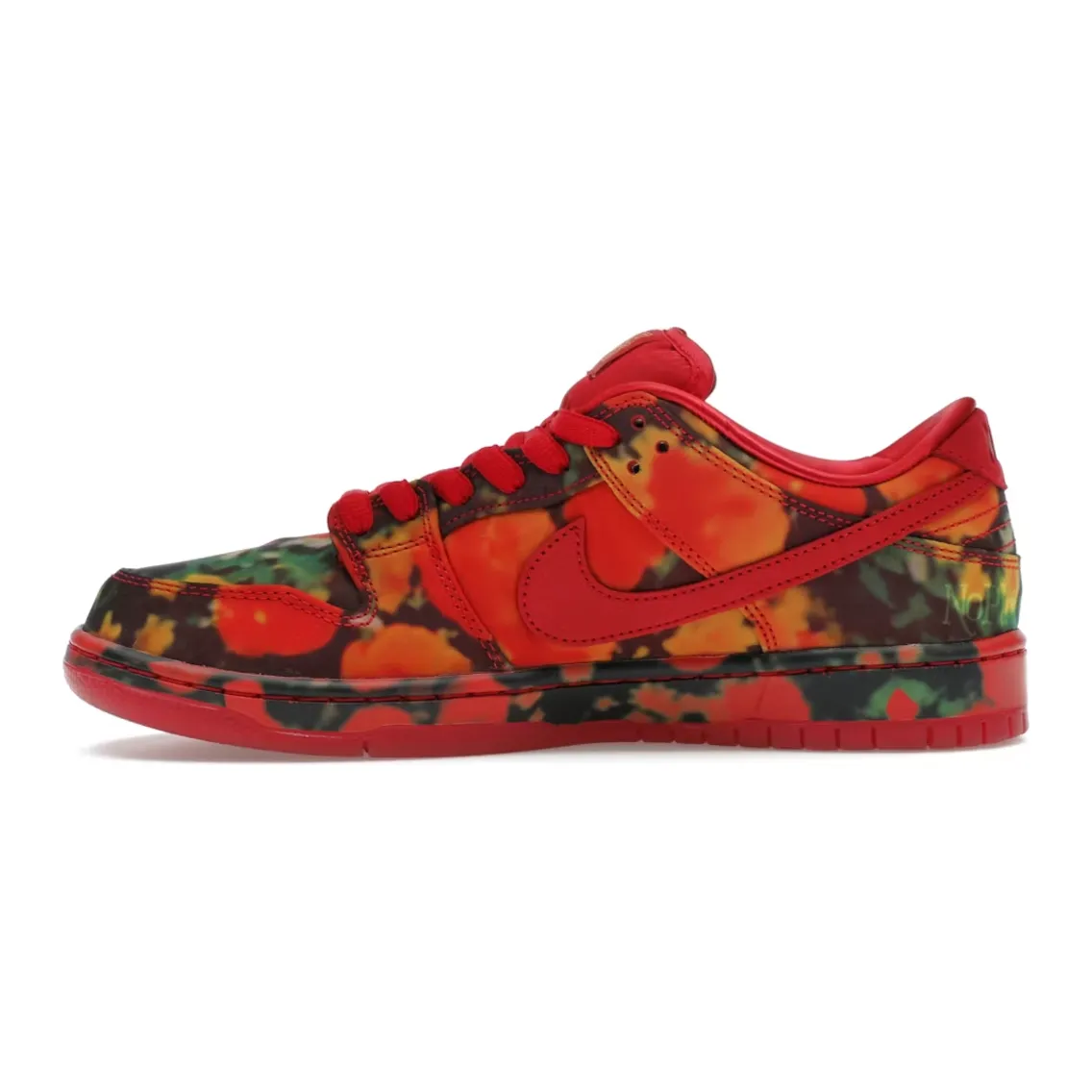 Nike SB Dunk Low The Wizard of Oz Poppy Field Impact Resistant Framework