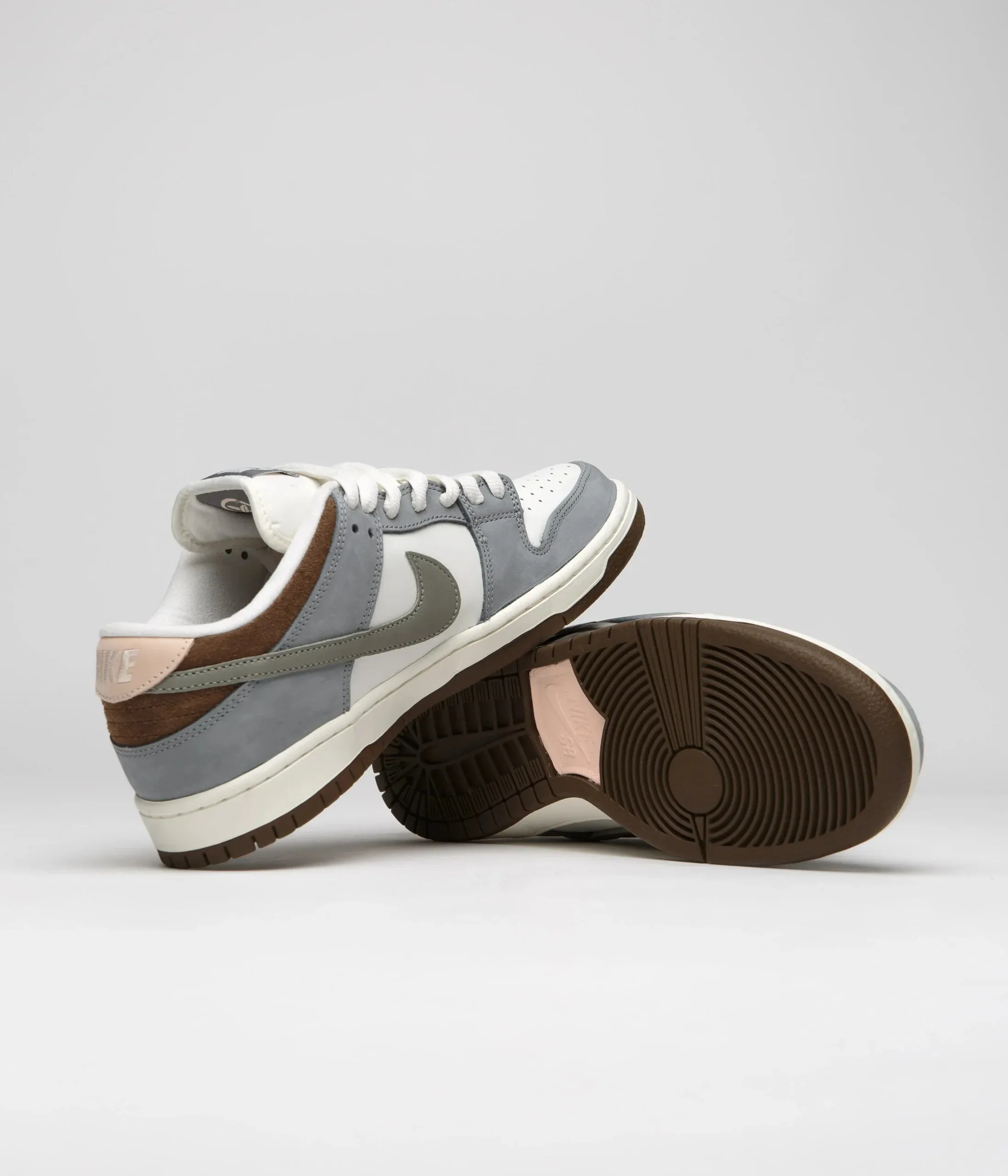 Nike SB x Yuto Horigome Dunk Low Pro Shoes Chill Vibe Smooth Internal Seams