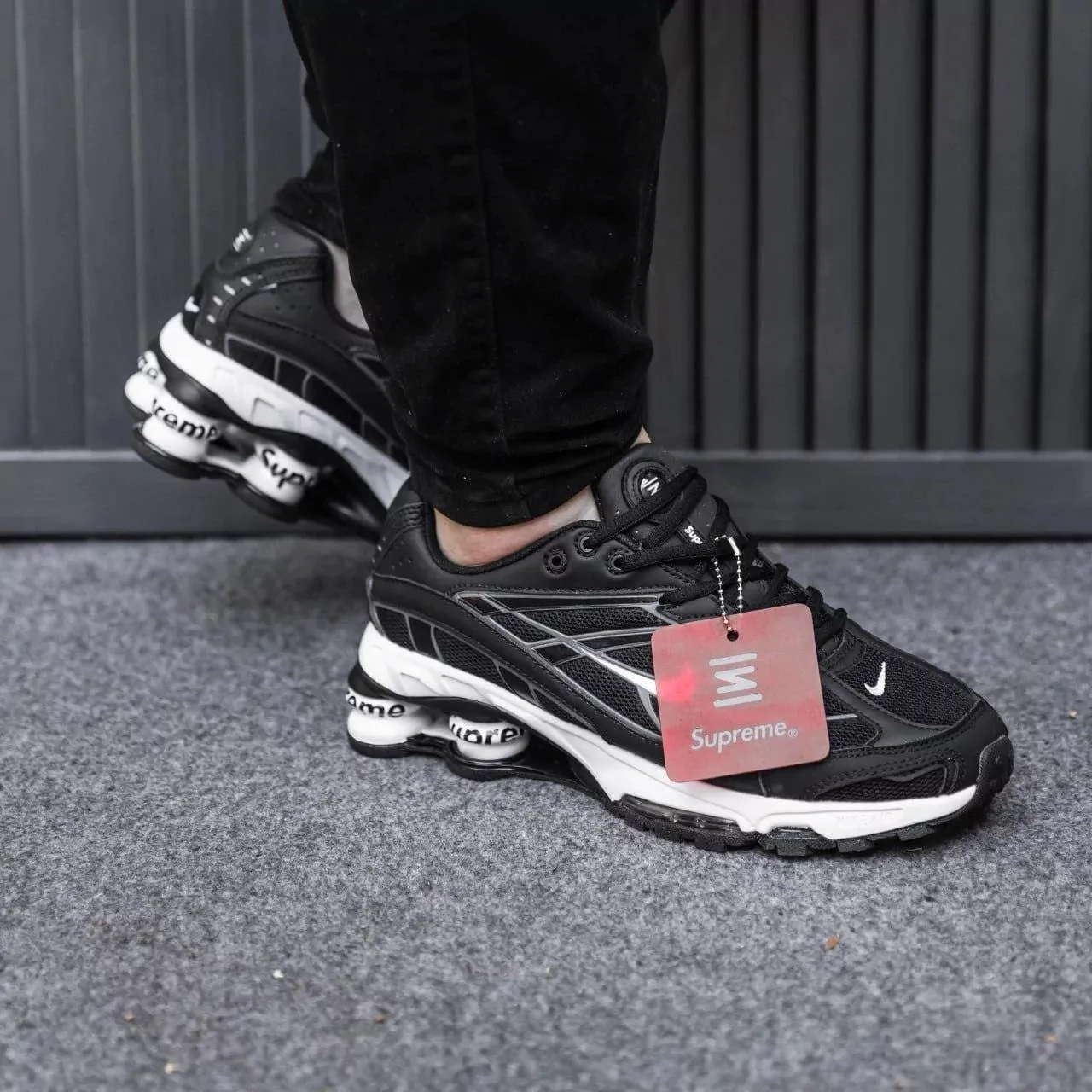 hook and loop closure Abrasion Resistant TPU Nike Shox Ride 2 Supreme 'Black/White'