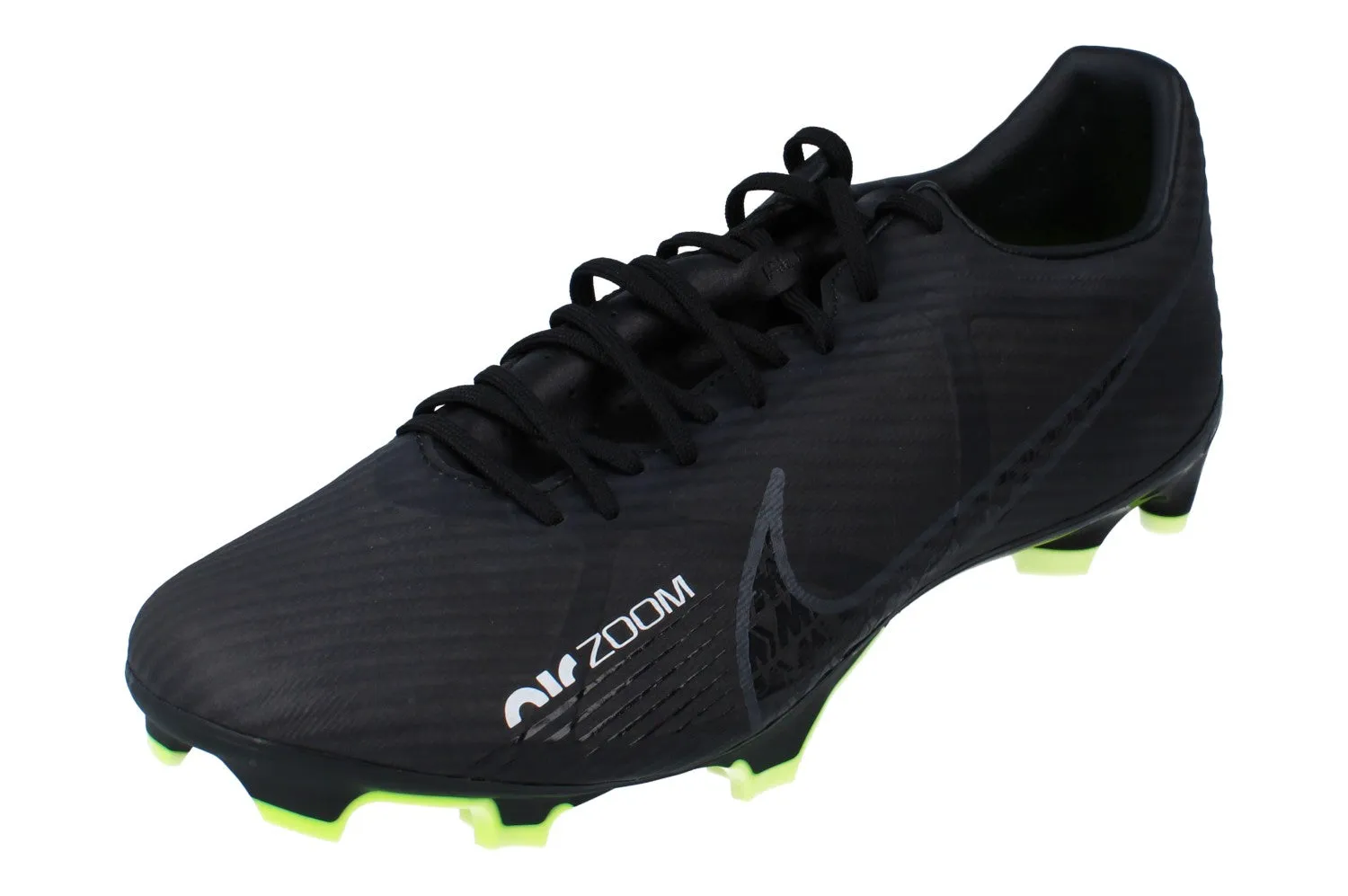 Nike Zoom Vapor 15 Academy Fg/Mg Mens Football Boots DJ5631  001 running in humid conditions Outstanding support