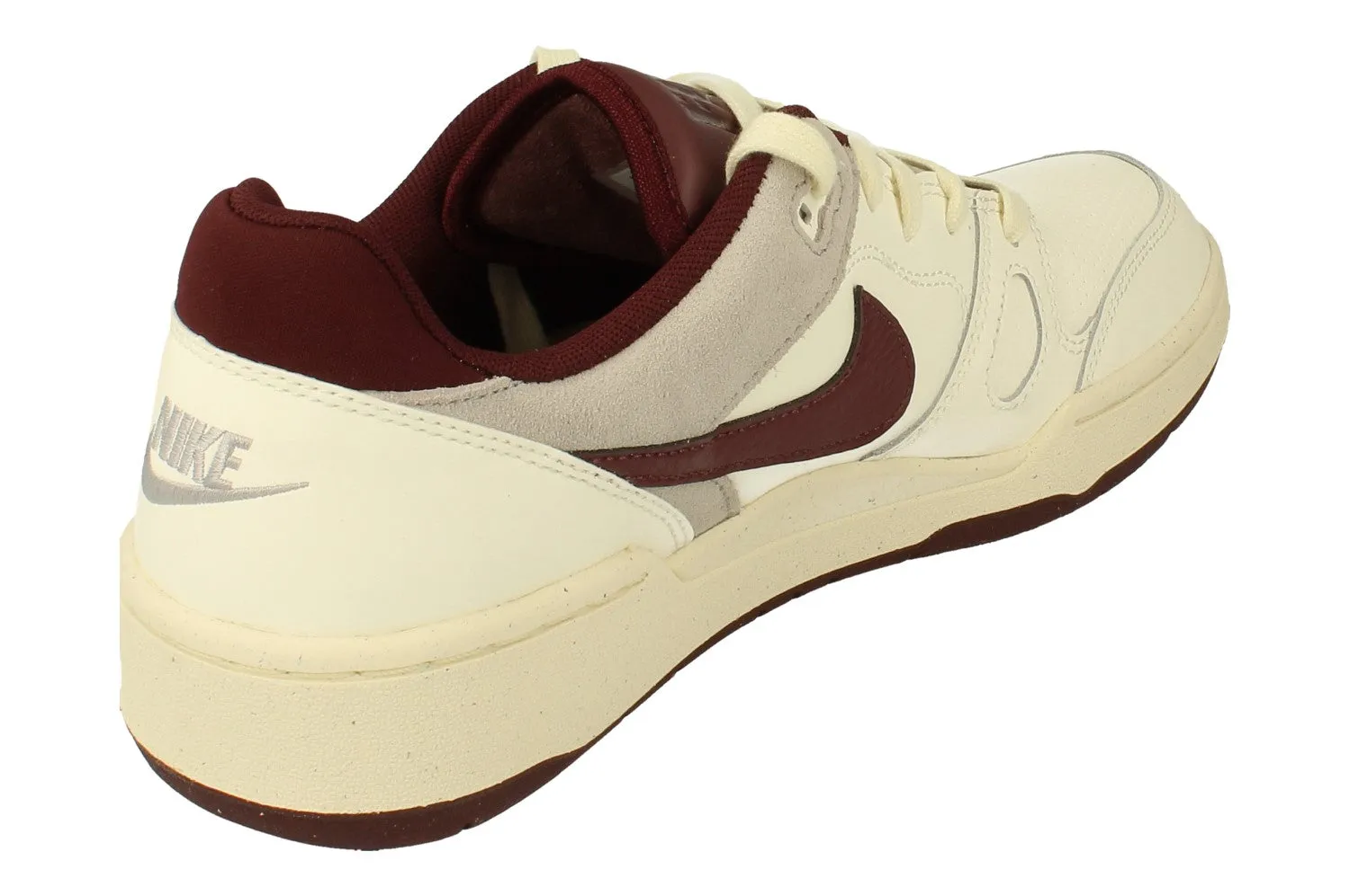 gym goer running in the evening shoes Nike Full Force Lo Mens Trainers FZ4629 100