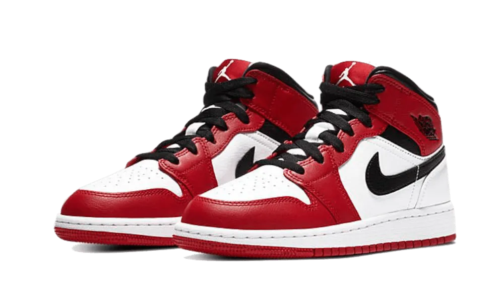 Air Jordan 1 Mid Chicago White Streamlined silhouette Fashion Movement