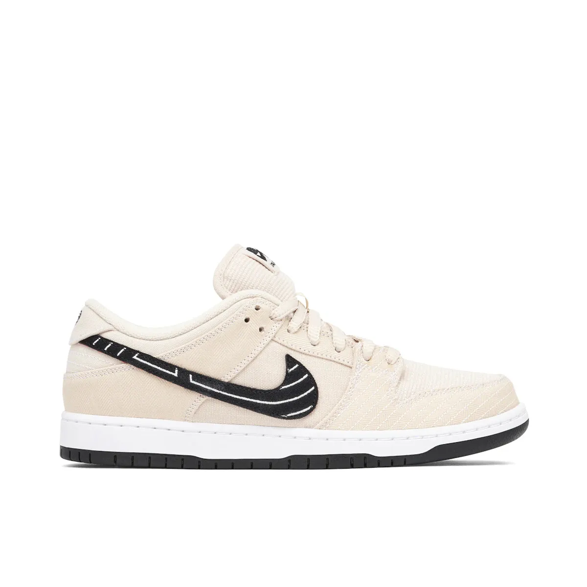 Urban Wear Nike SB Dunk Low Albino & Preto