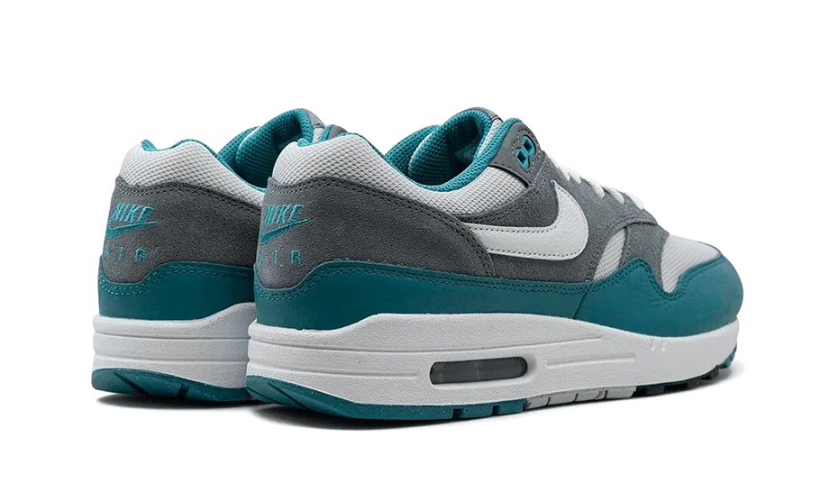 Air Max 1 SC Noise Aqua Ultra Responsive Compression Molded Midsole