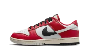 Dunk Low Chicago Split simple design