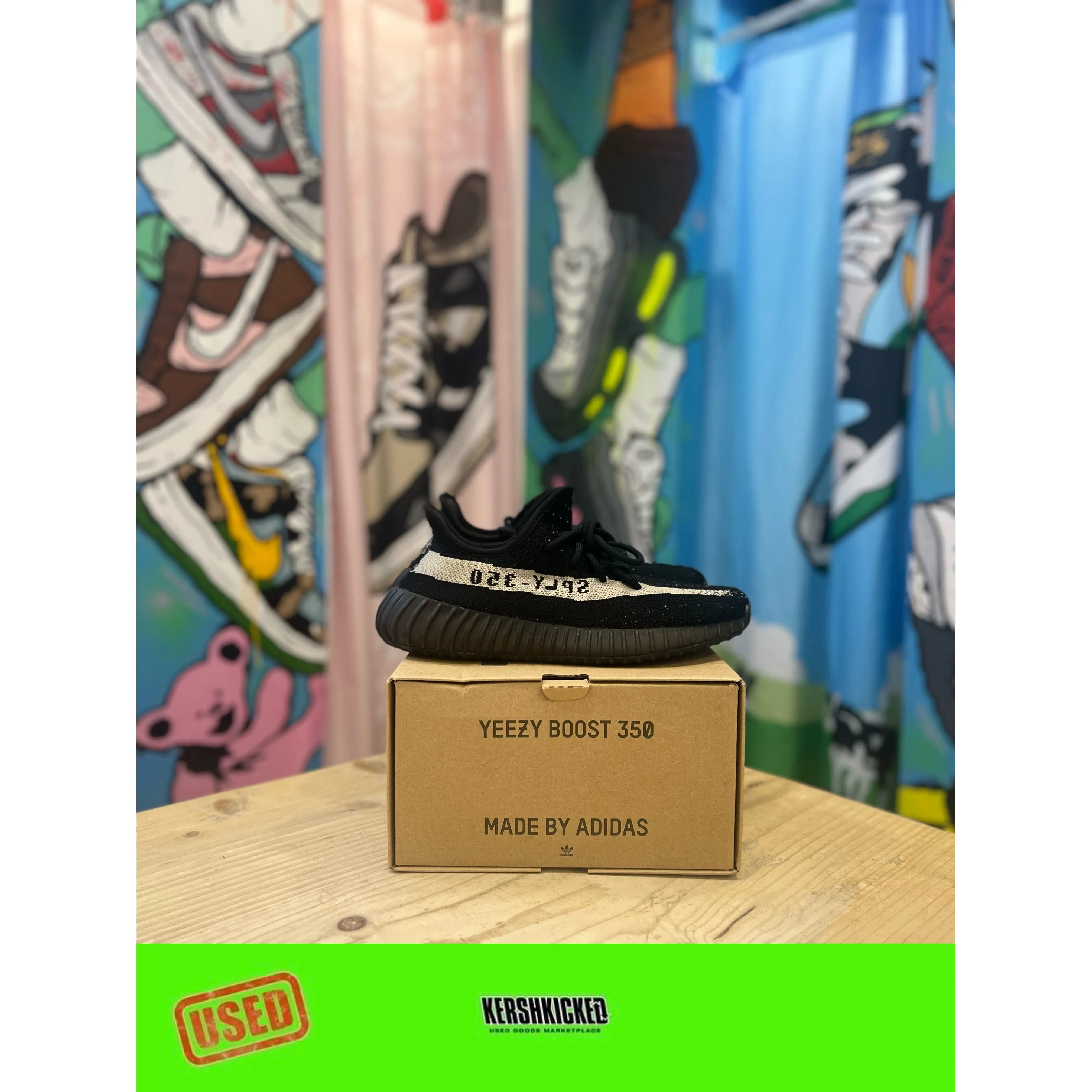 Yeezy 350 Oreo V2 UK 5.5 Ease Style