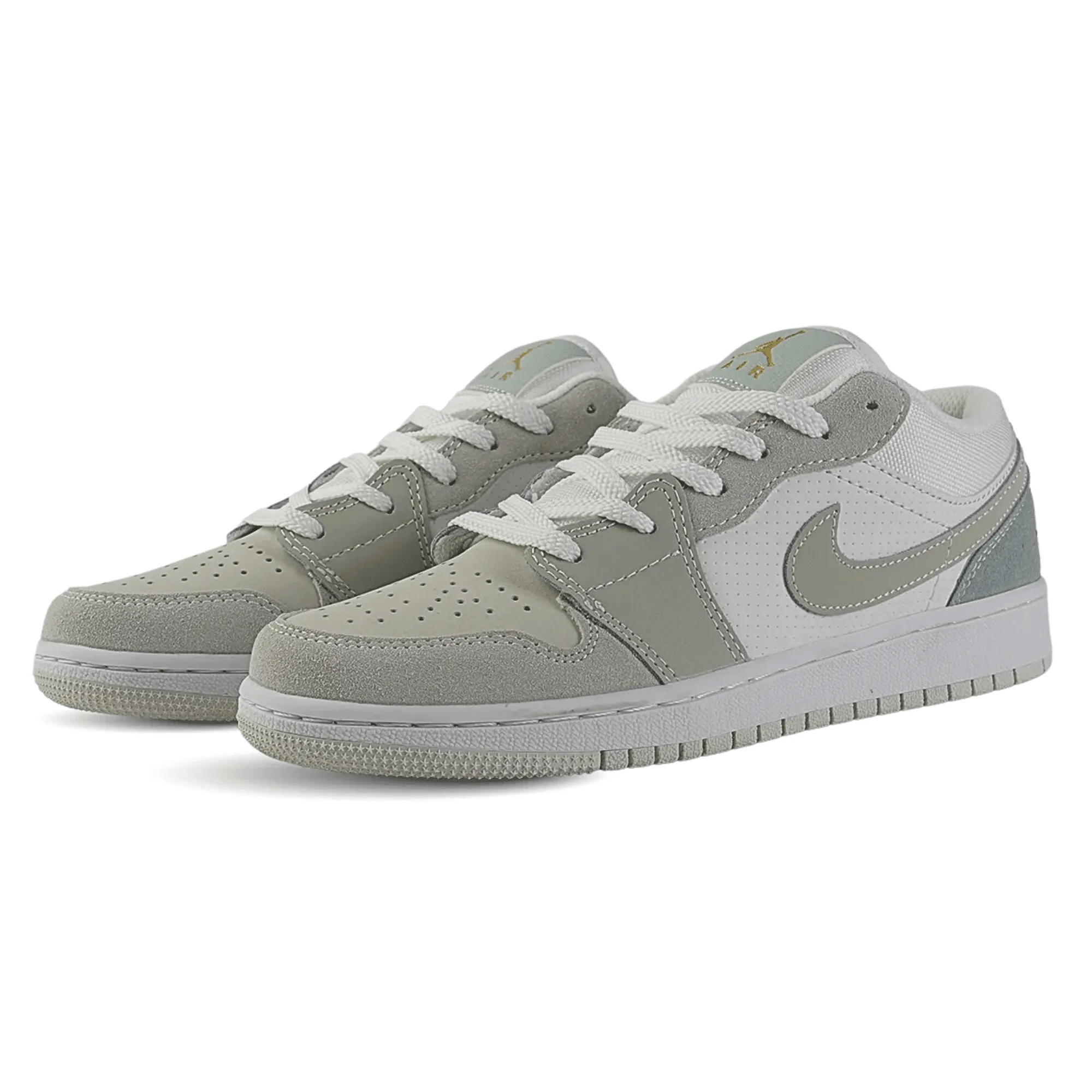 Nike air Jordan low Paris Athletic Look