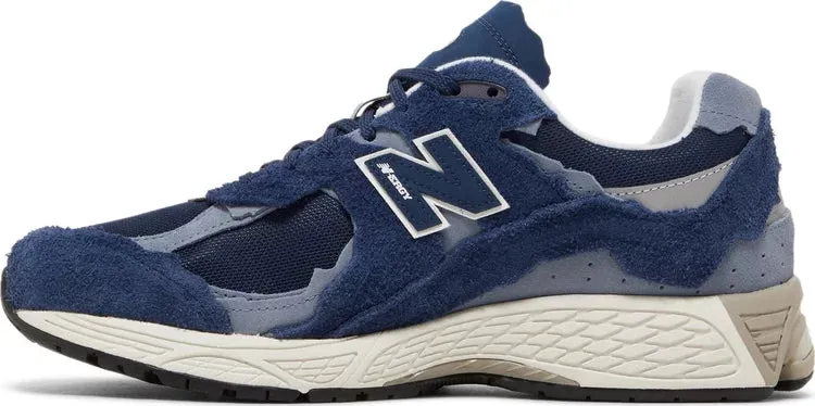 New Balance 2002R Protection Pack Navy Simple Look