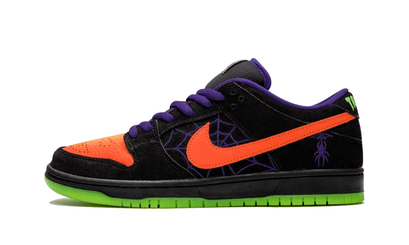 Multi directional traction SB Dunk Low "Night of Mischief"