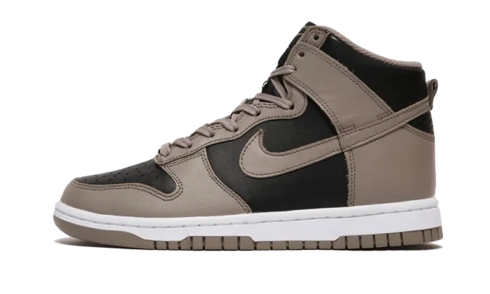 Weather Resistant Finish Lightweight Outsole Dunk High Moon Fossil