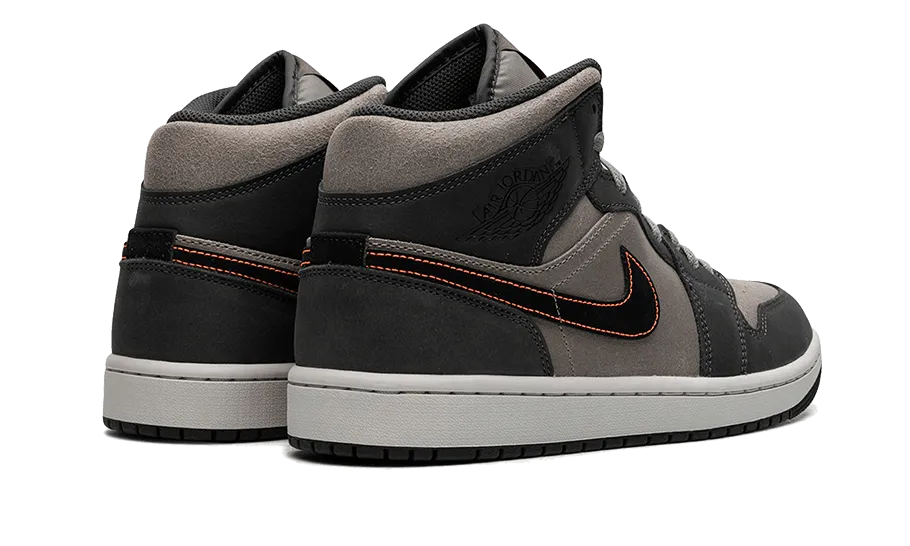 Style Match Air Jordan 1 Mid SE Night Stadium