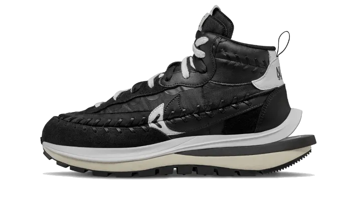 track shoes Vaporwaffle Sacai Jean Paul Gaultier Black White