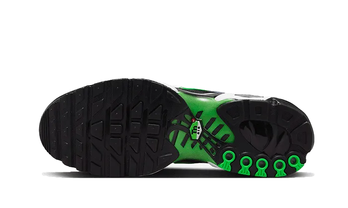 Air Max Plus Icons Scream Green perforated upper Seamless Inner Lining
