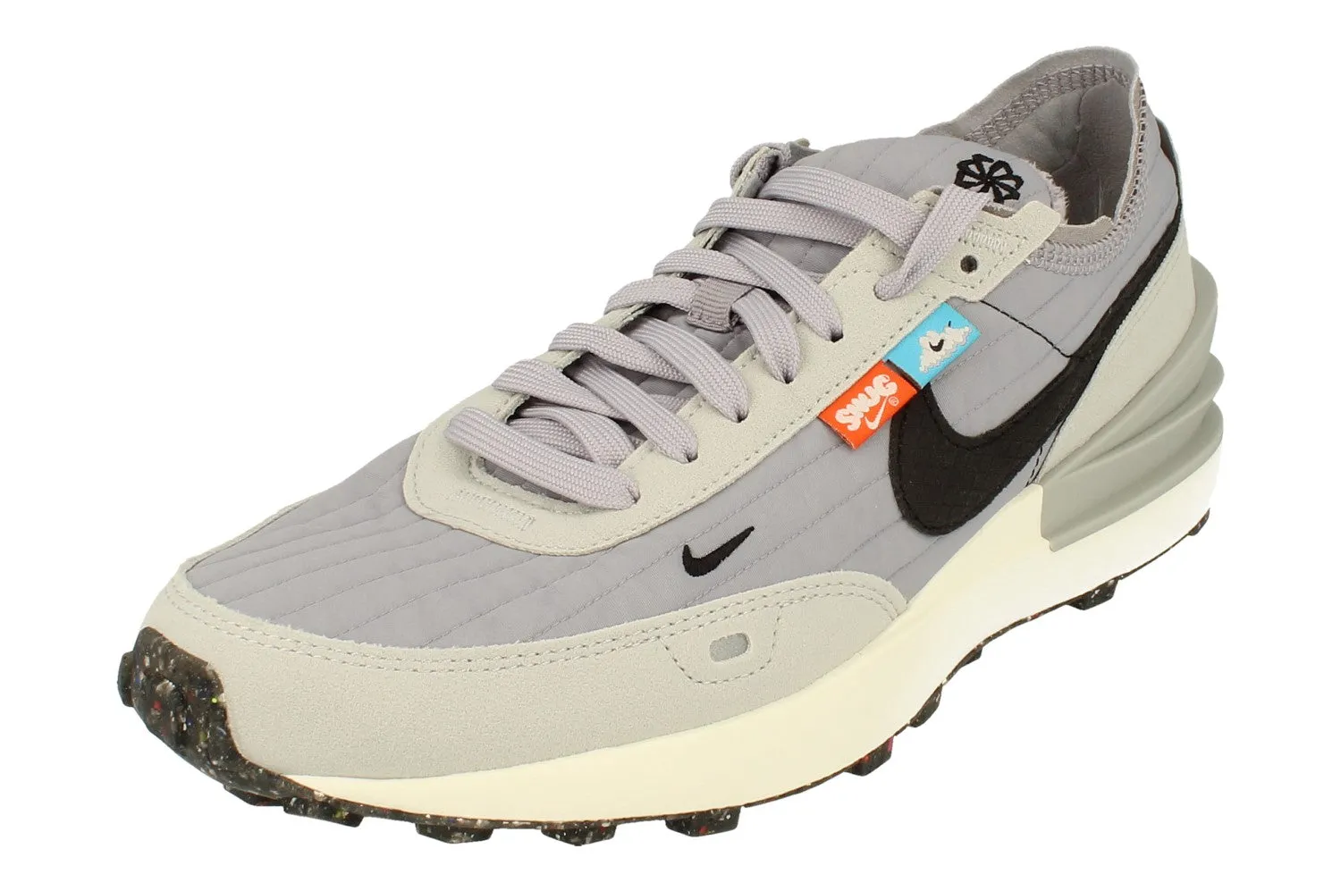 running with water bottle shoes Nike Waffle One Mens Trainers Dc8890 500