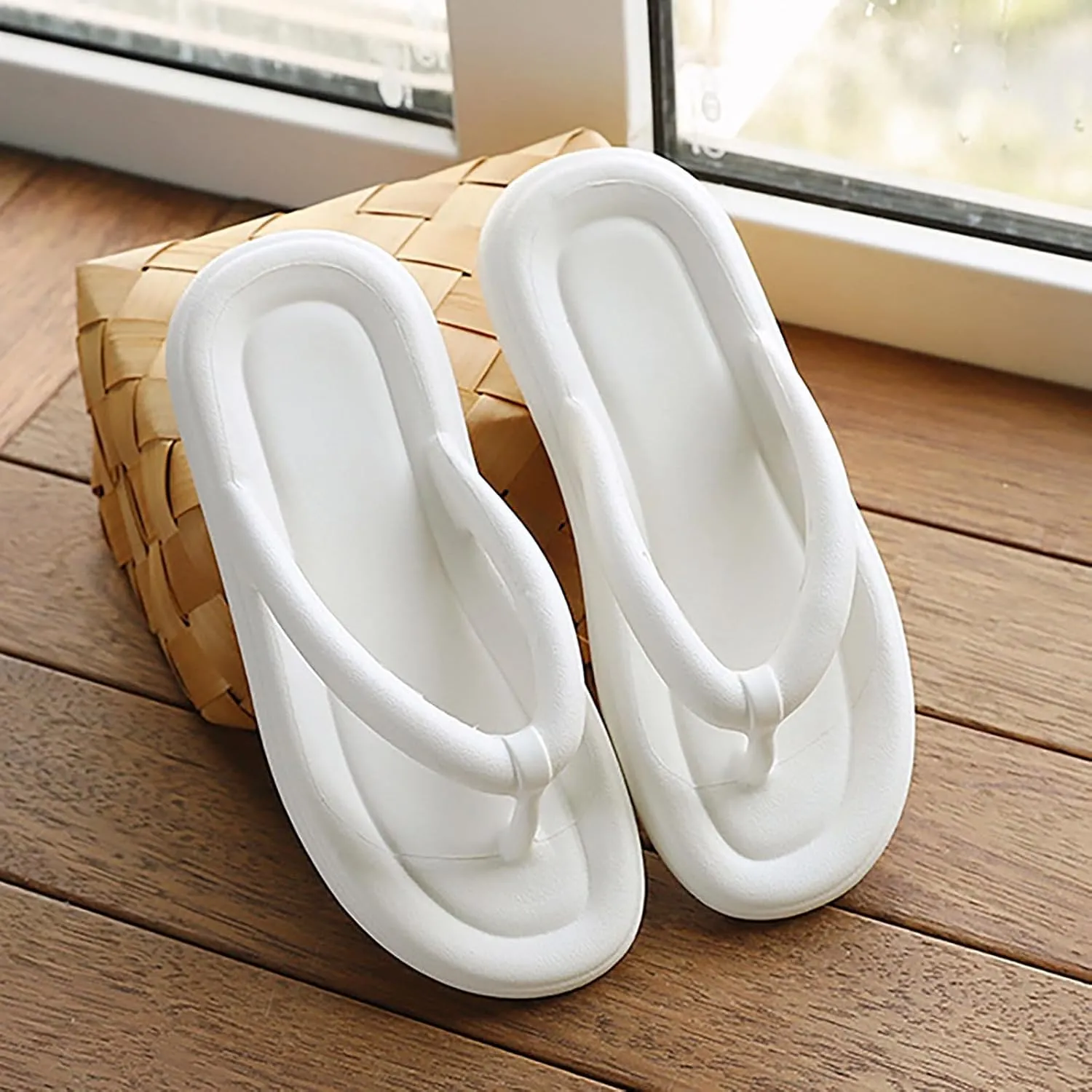 Shower Slide Sandal for Women Shower Shoes with Drainage Holes Beach Non Slip Sandals Women's Non Slip Slippers