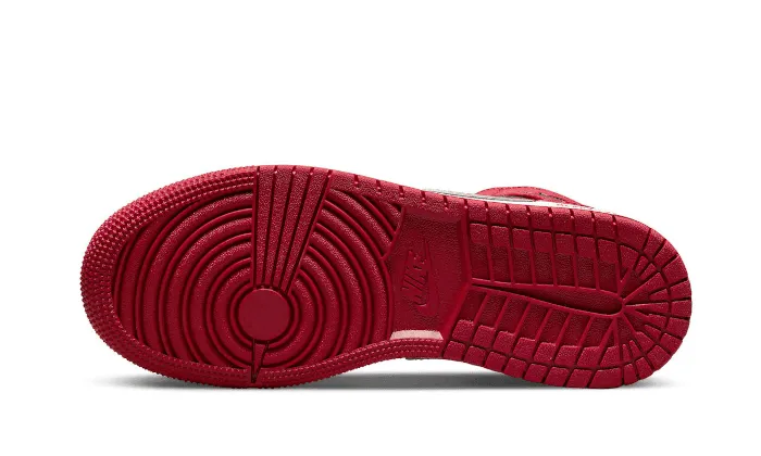 Air Jordan 1 Mid Bred Text Gusseted Tongue Design Impact Resistant