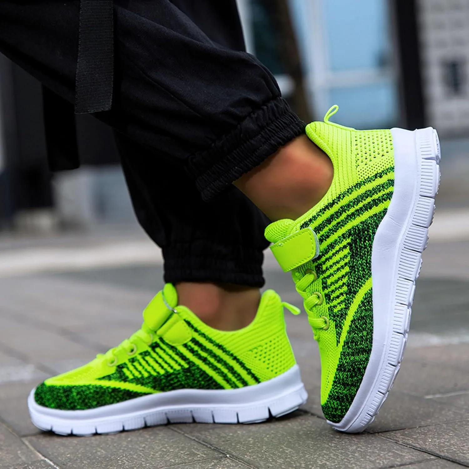 Sneakers for Boys Tennis Running Shoes Athletic Lightweight Sports Walking Shoes Breathable Mesh Comfortable Sneakers