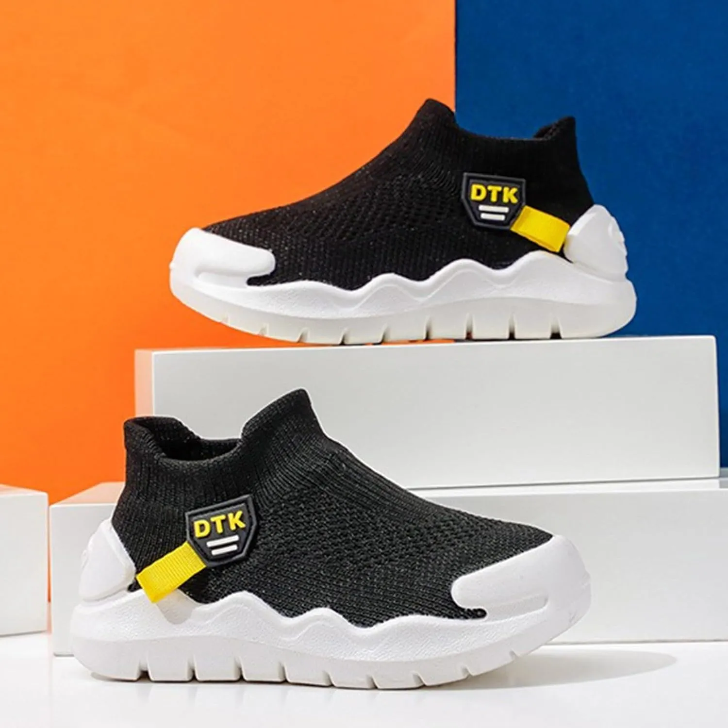 Sneakers for Girls Causal Lightweight Slip On Running Shoes Comfortable Breathable Tennis Shoes Outdoor Walking Sneakers