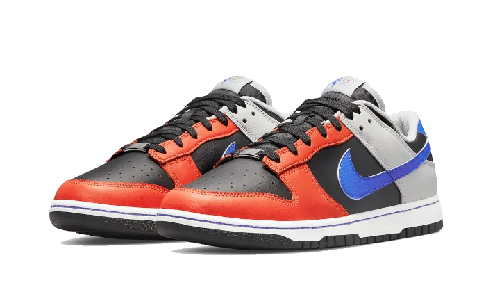 Dunk Low NBA 75th Anniversary Knicks Dynamic Lacing System