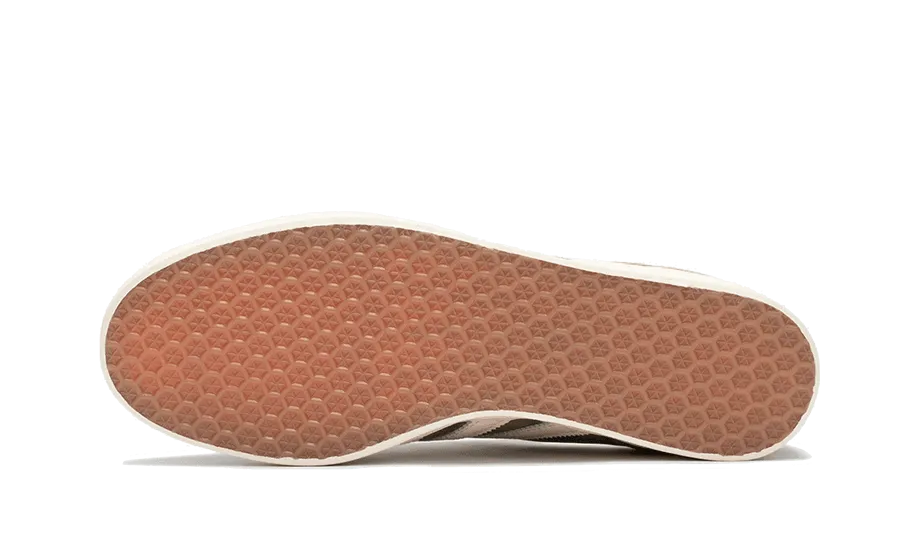 Indoor Use Outdoor Ready Gazelle 85 Olive Strata