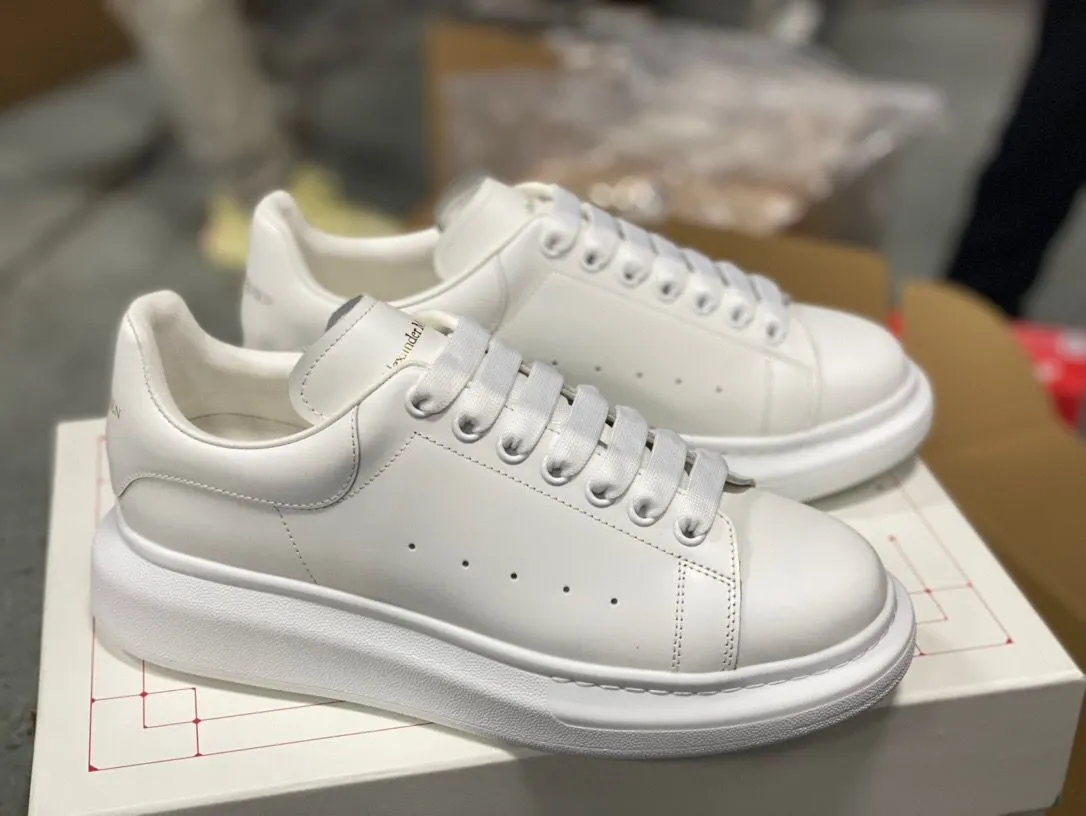 Alexander McQueen Oversized Leather White Quick Dry Material Technology