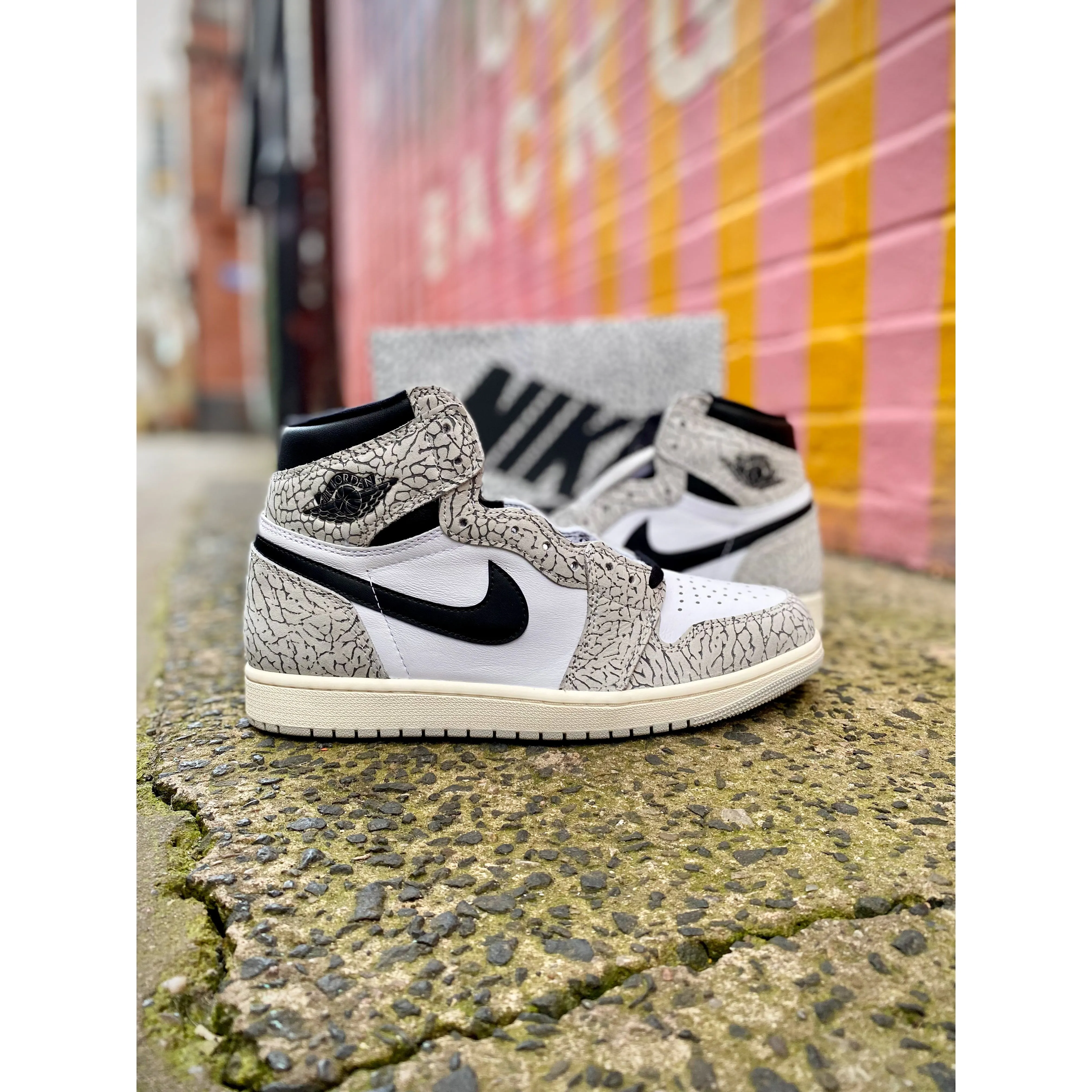 Jordan 1 Retro High OG White Cement Comfortable Foot Support running belts