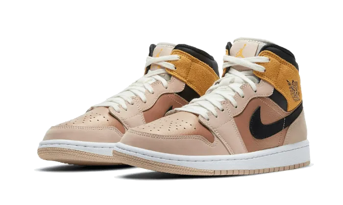 Contoured Footbed Elevated arch Air Jordan 1 Mid SE Particle Beige