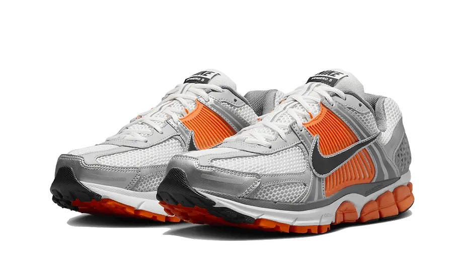 non - branded track and field shoes Zoom Vomero 5 Platinum Tint Safety Orange