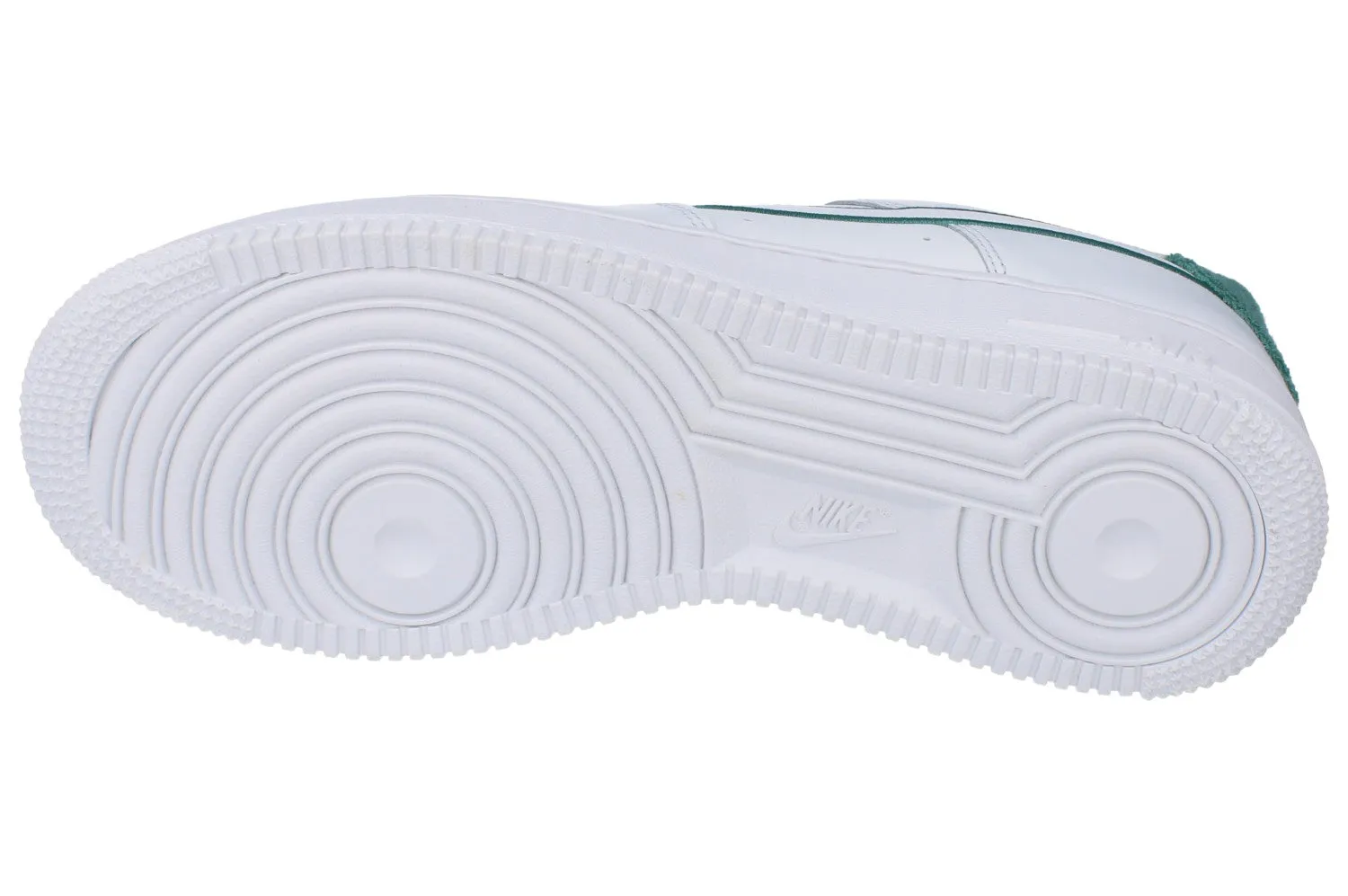 running in a mangrove area shoes Nike Air Force 1 07 LV8 Mens Trainers Fn8349  100