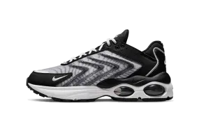 Air Max TW Black White Torsion Adaptive Sole Design
