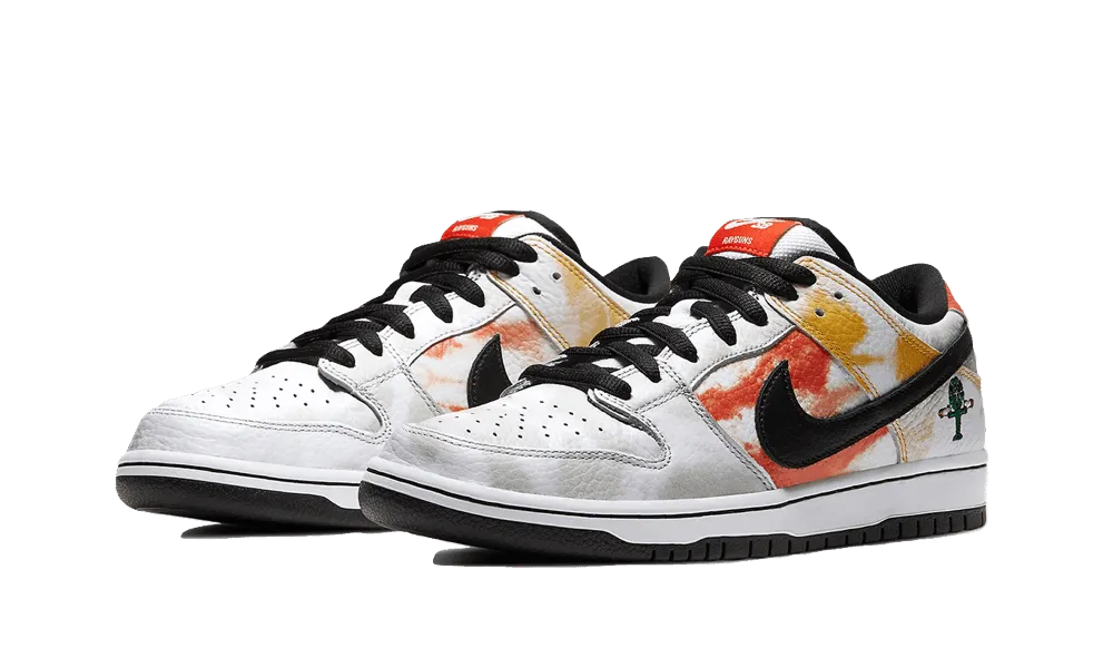StretchableMaterial SB Dunk Low Raygun Tie Dye Away