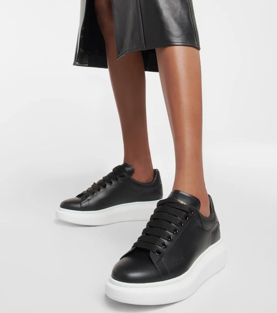 Compression Zones Alexander McQueen Oversized leather sneakers